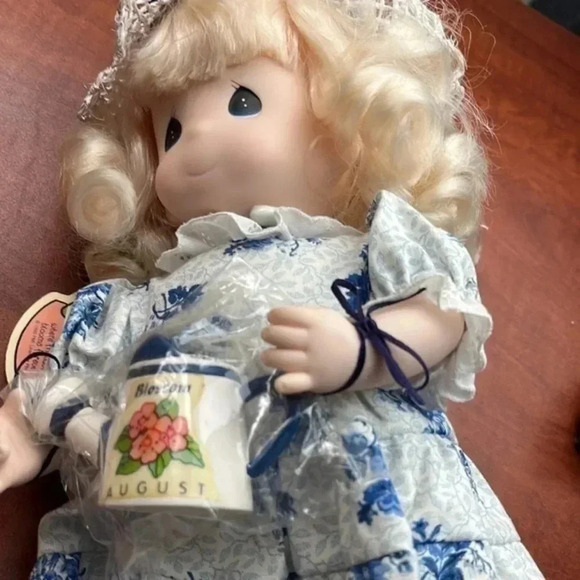 Precious moment baby doll - Picture 16 of 16